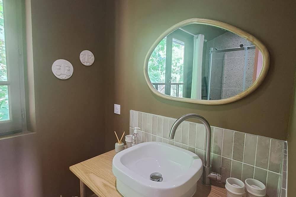 Foto 7 von 30: Sunny house 130m2 completely renovated sea view!