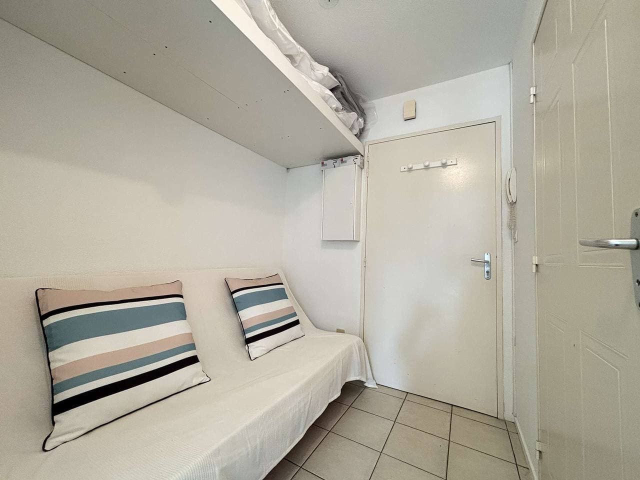Foto 6 von 12: Charmante Wohnung am Meer mit Terrasse, Parkplatz und Pool, 4 Schlafplätze
