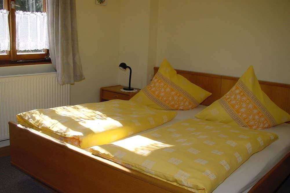 Foto 2 von 11: Gemütliche Ferienwohnung (33qm) mit Brötchenservice in Nähe von Bad Steben