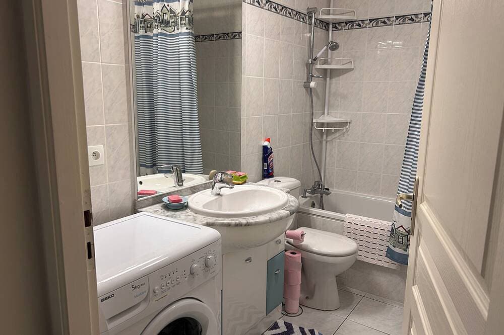 Foto 10 von 26: Pretty cottage with super fast Wifi , walk to restaurants/harbour/shops