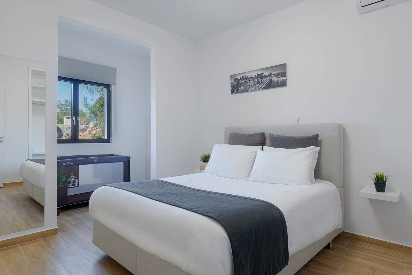 Foto 7 von 33: Villa für 6 Personen mit Garten