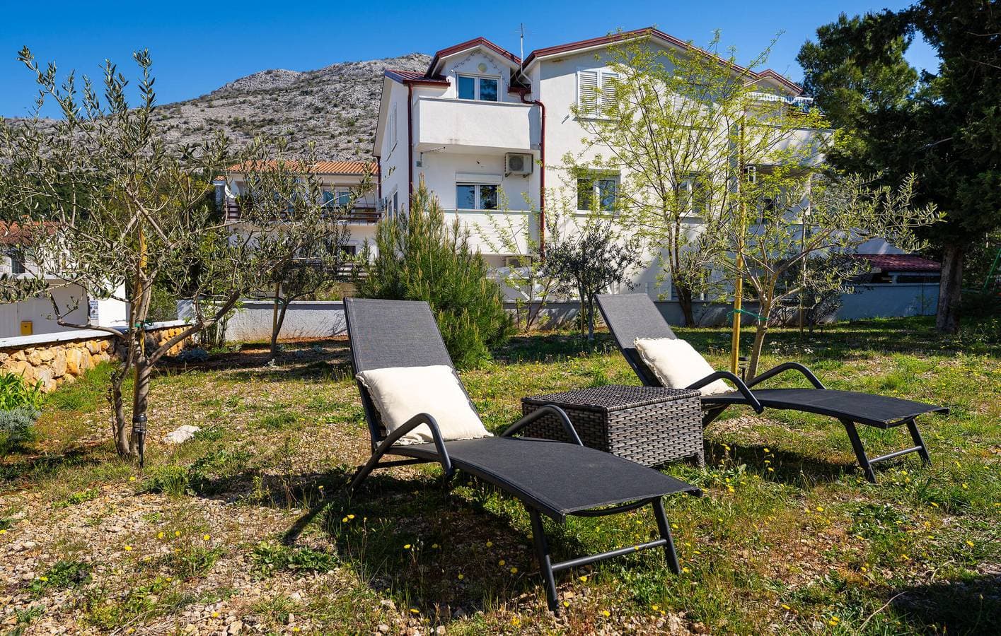 Foto 4 von 37: Gemütlich, 1,5 km vom Strand entfernt: 90 m² große Wohnung mit WLAN, Küche und Terrasse