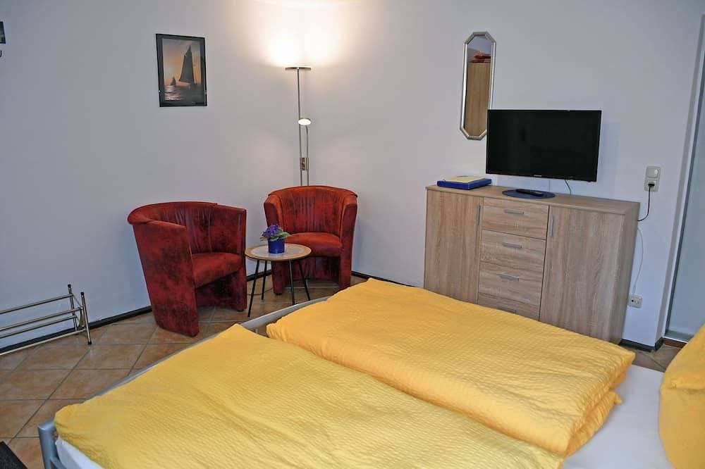 Foto 3 von 16: 02 Ferienwohnung mit Terrasse - Ferienwohnungen mit Terrasse im Ostseebad Sellin