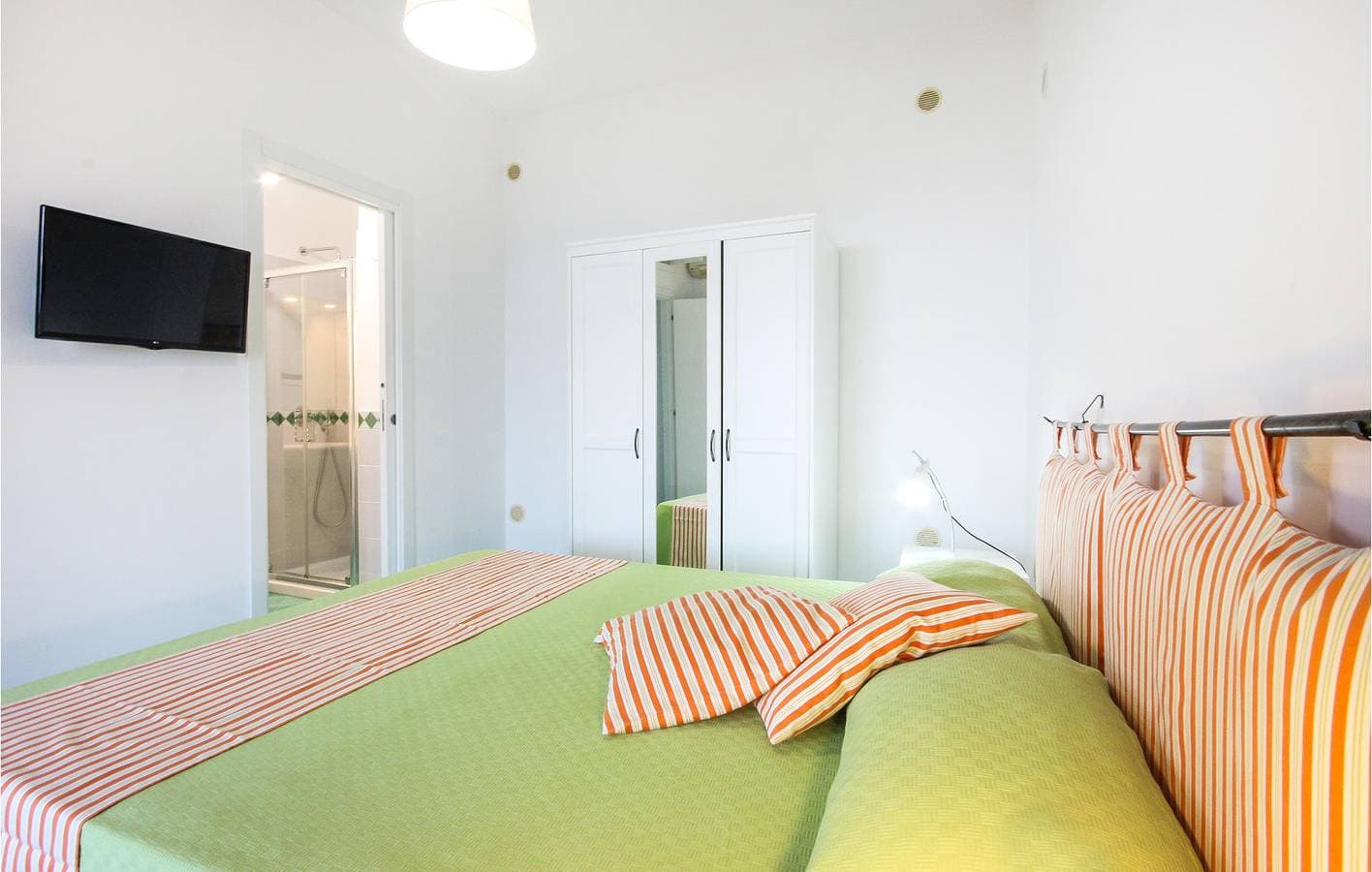 Foto 12 von 21: Apartment am Strand mit Wi-Fi & Parkplatz!