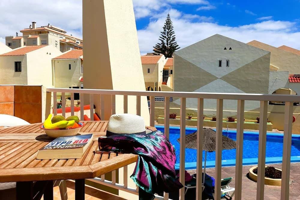Foto 13 von 14: Mareverde Sun Apartment, Blick auf den Pool