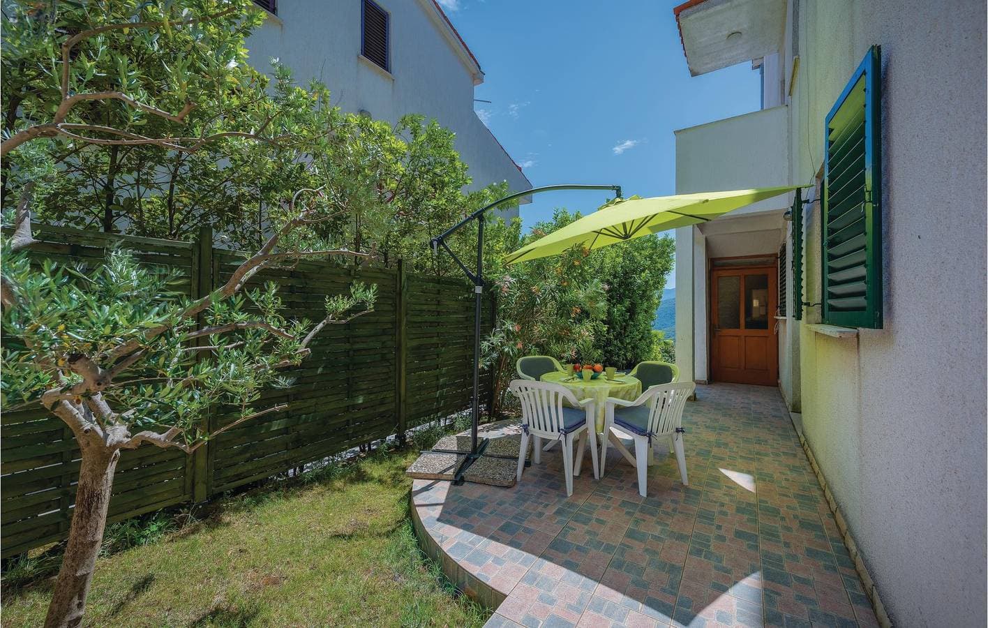 Foto 3 von 22: Charmantes Apartment mit Terrasse, WLAN und Parkplatz, 500 m vom Strand entfernt