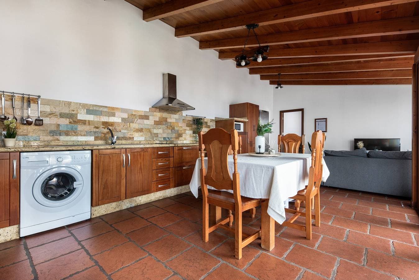 Foto 10 von 21: Ferienhaus 'Villa Gardel Casa Mango' mit Meerblick, Pool und WLAN