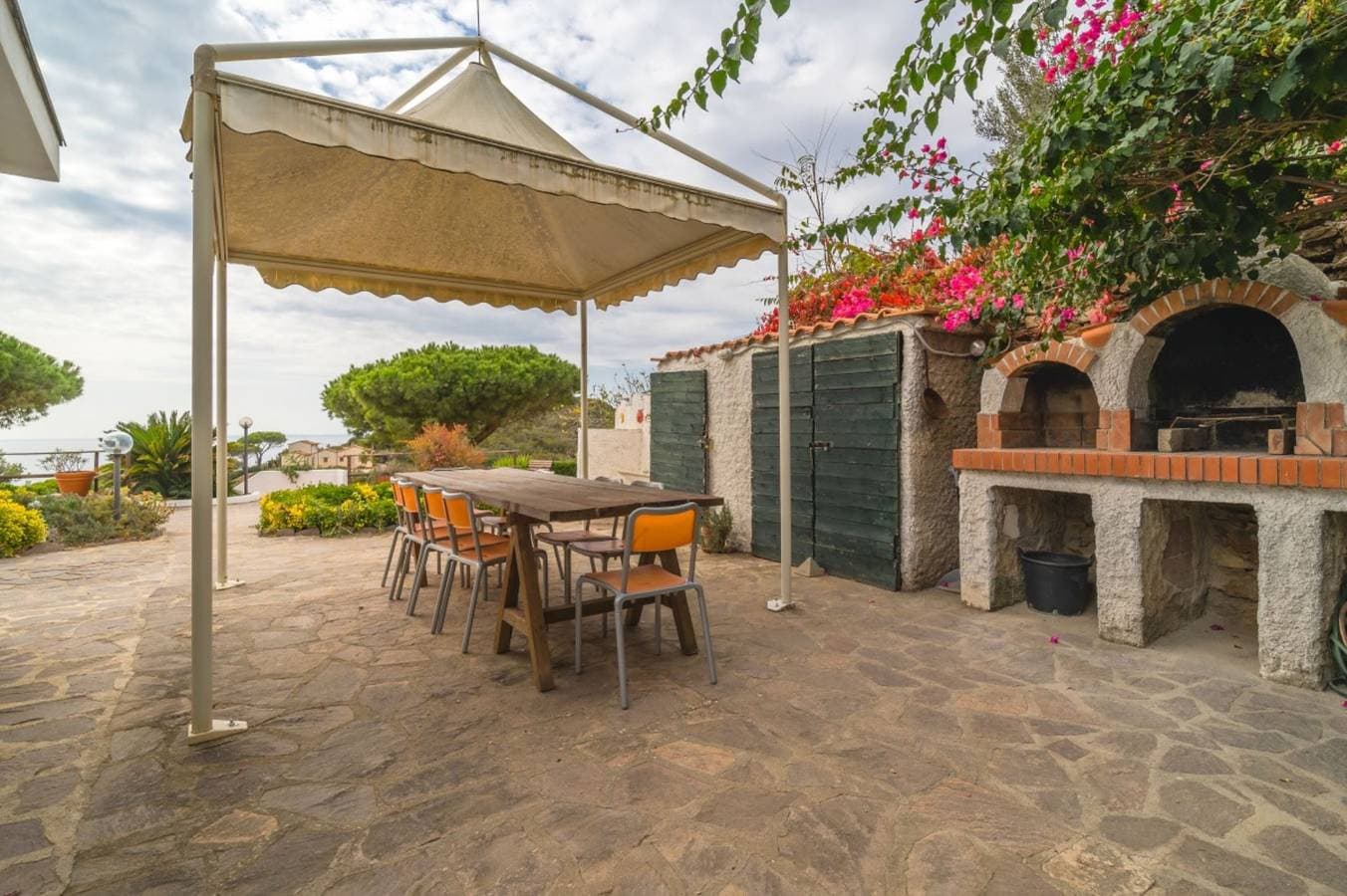 Foto 4 von 26: Ferienwohnung für 3 Personen mit Terrasse