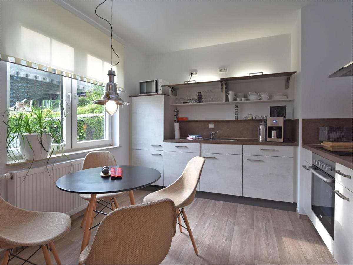 Foto 4 von 38: Two-Bedroom Apartment