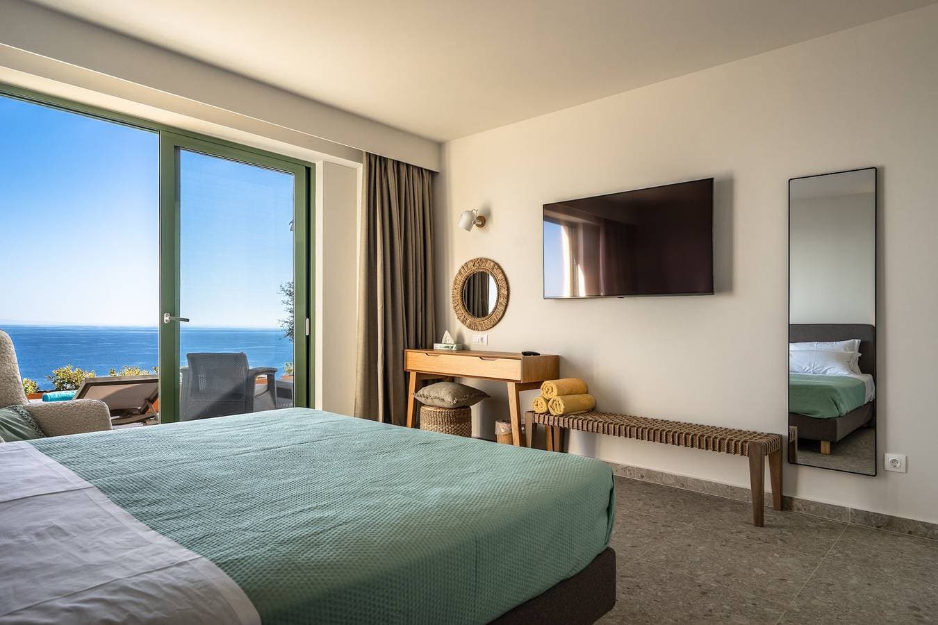 Foto 9 von 27: Ferienwohnung "Joy Breeze" mit Meerblick, Balkonen & WLAN