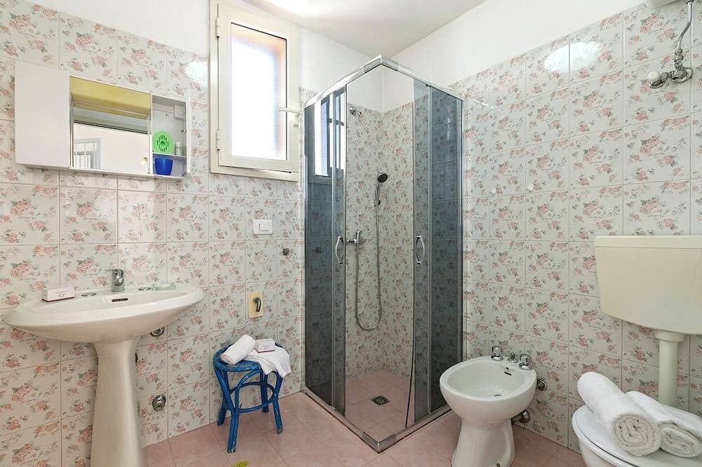 Foto 10 von 30: Villa Isidoro - Sea View and Garden, 50m to Beach, Nardò, Italy