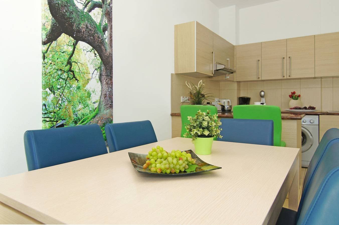 Foto 9 von 35: Ferienwohnung für 5 Personen mit Balkon