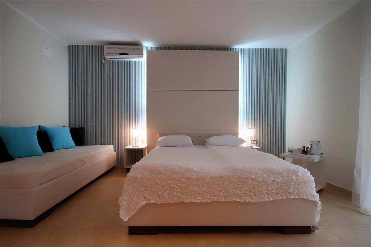 Foto 7 von 21: Standard Triple Room