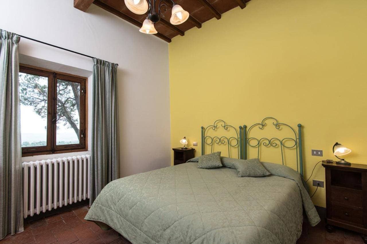 Foto 2 von 8: Villa