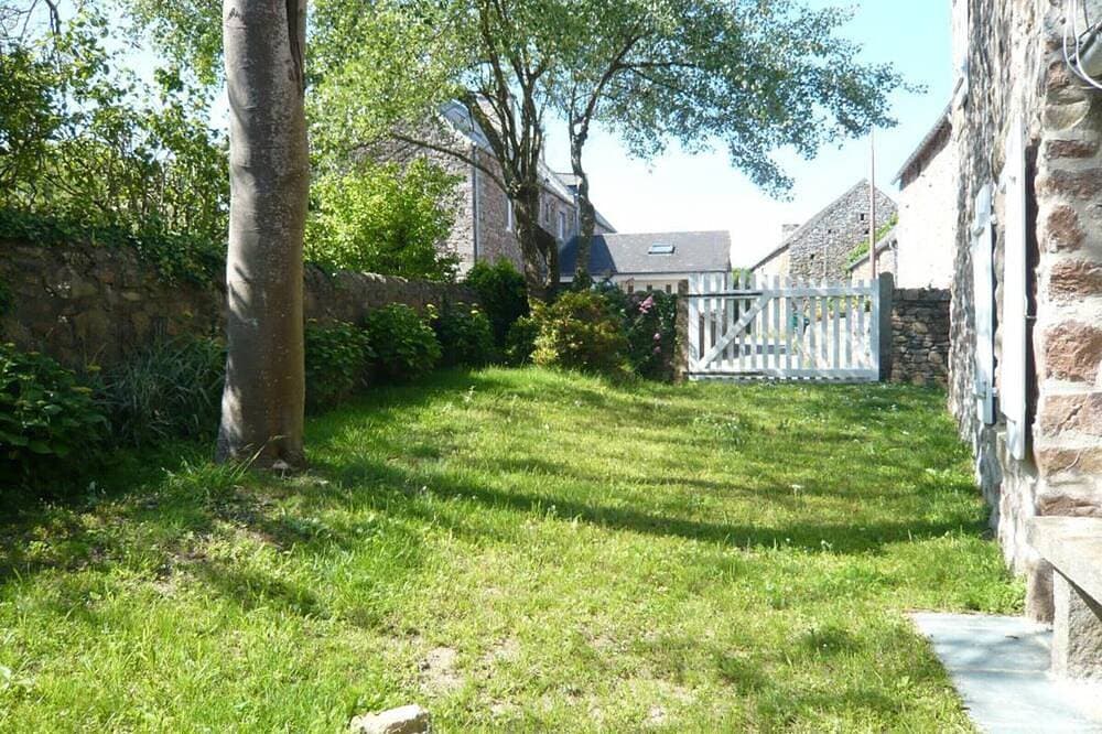 Foto 12 von 21: Gemütliches Steinhaus mit Garten, Haustiere erlaubt in La Hague