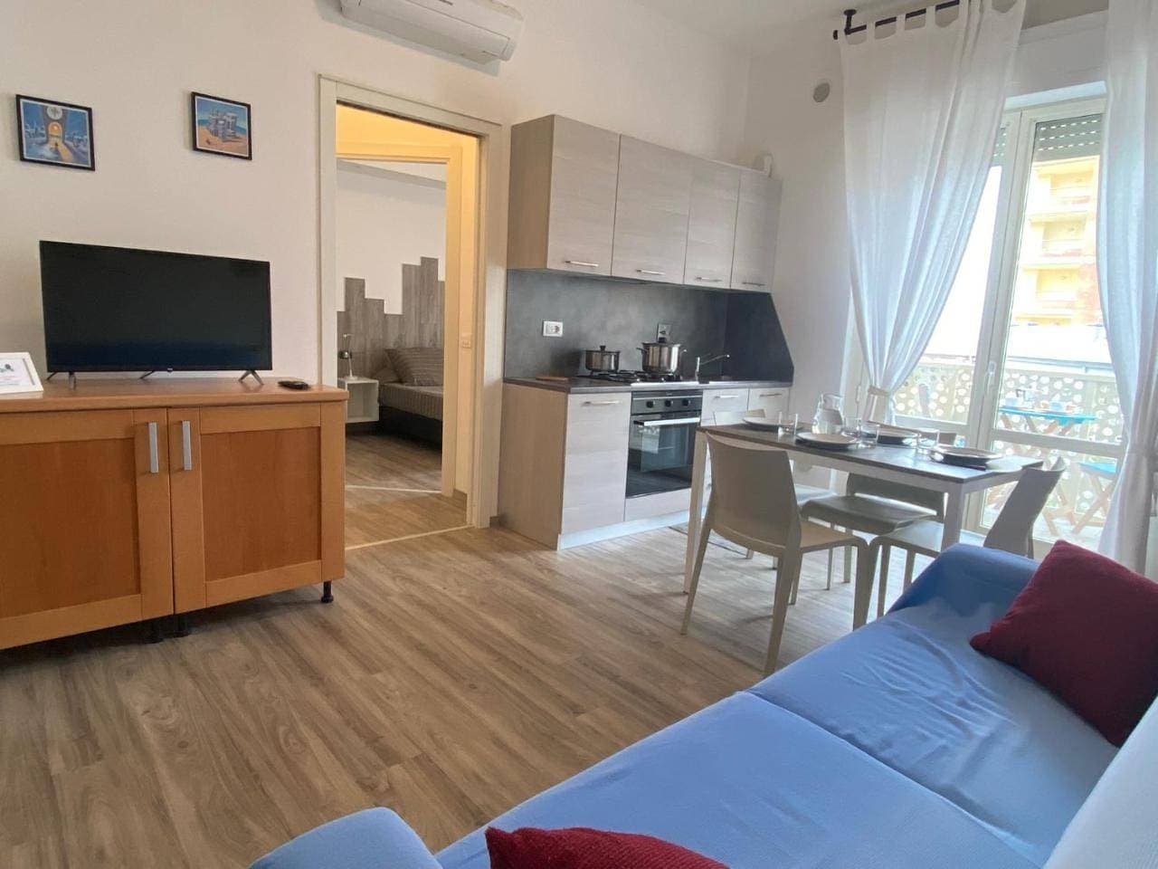 Foto 7 von 27: One-Bedroom Apartment with Partial Sea View