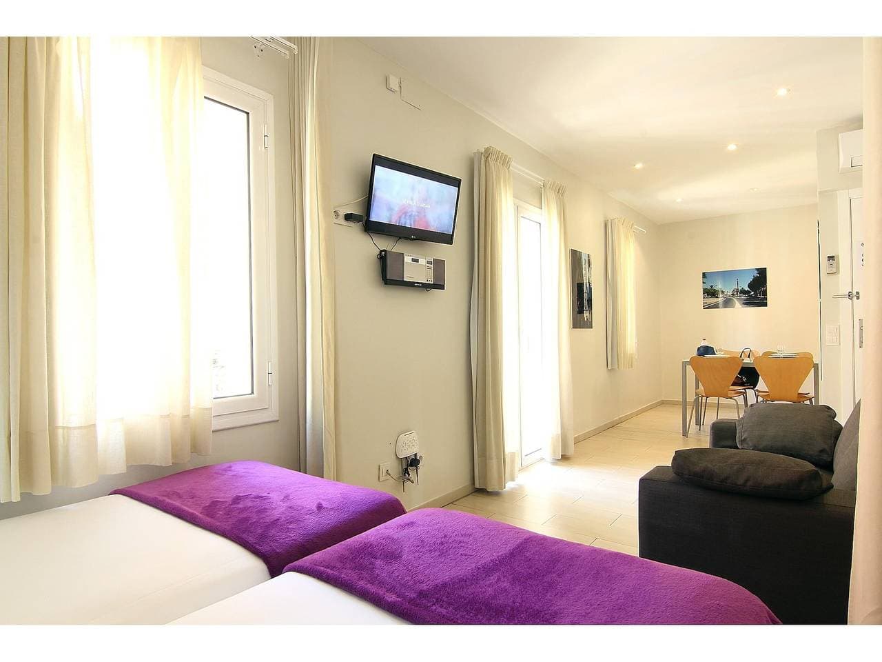 Foto 5 von 16: Classbedroom Barcelona Beach 5 Apartment