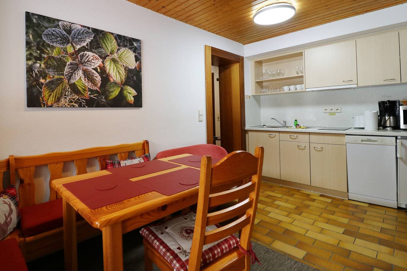 Foto 6 von 29: Gästehaus Seewald- Ferienwohnung 3 "Tanne", Schluchsee, Blasiwald