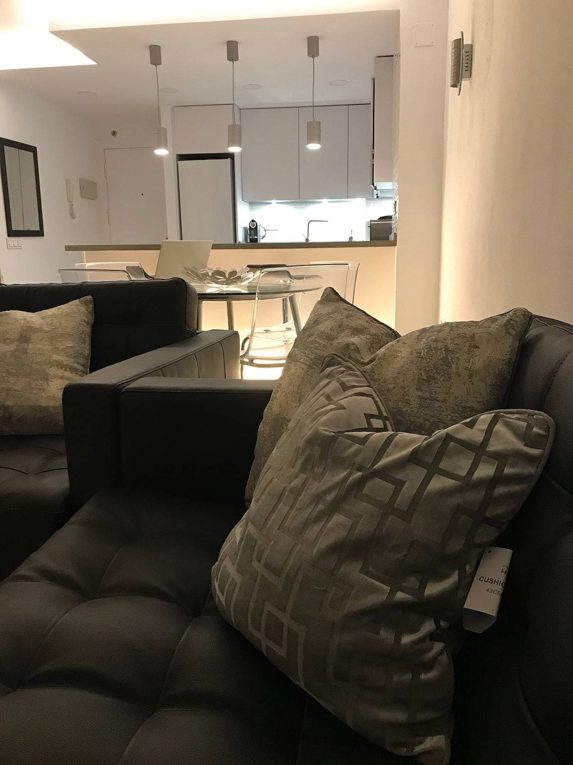 Foto 6 von 23: Apartment 'Modern Marina Apt Fantastic' mit Meerblick, WLAN und Klimaanlage