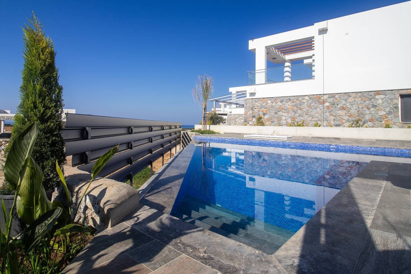Foto 2 von 41: Villa Deja Blu mit privatem Pool
