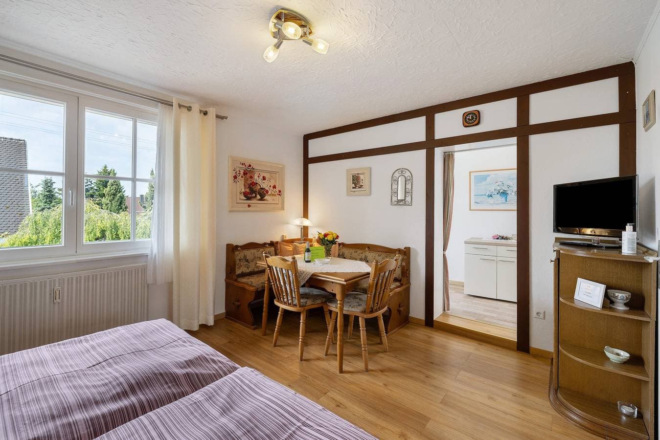 Foto 13 von 26: Ferienwohnung Auszeit mit Balkon