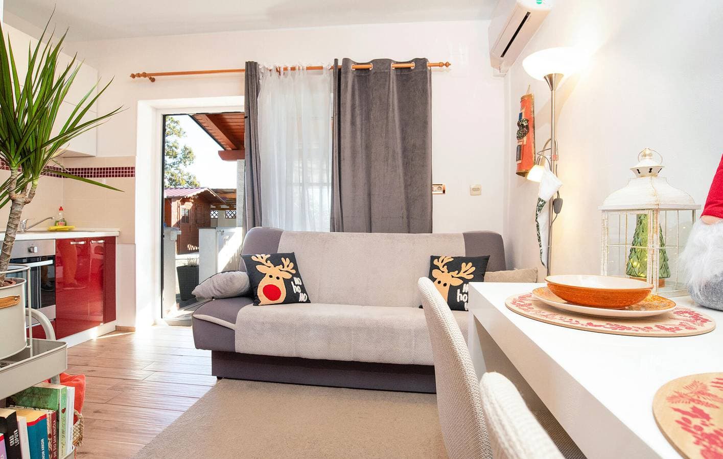Foto 6 von 26: Ferienhaus am Wasser mit Parkplatz, WLAN und nur 2 km vom Hundestrand entfernt