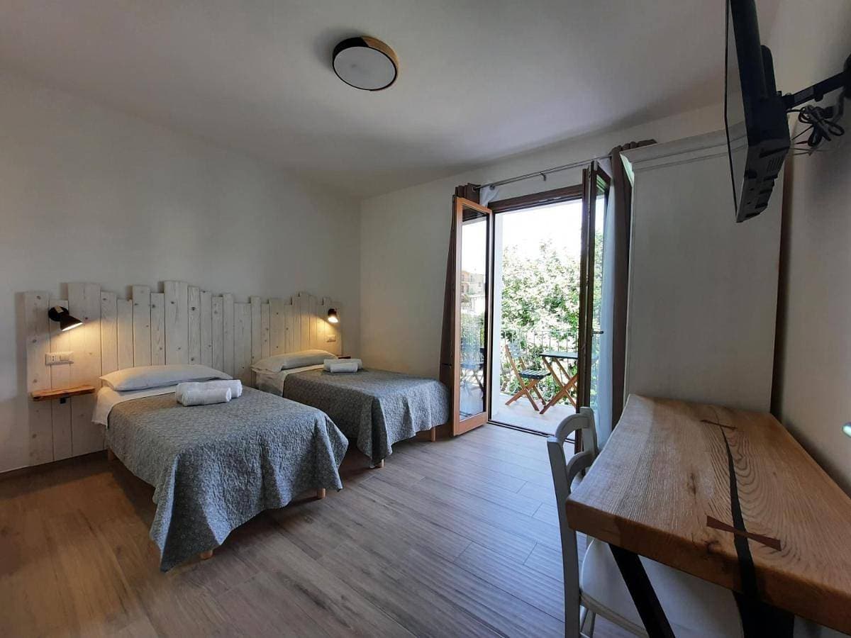 Foto 2 von 9: Small Double Room