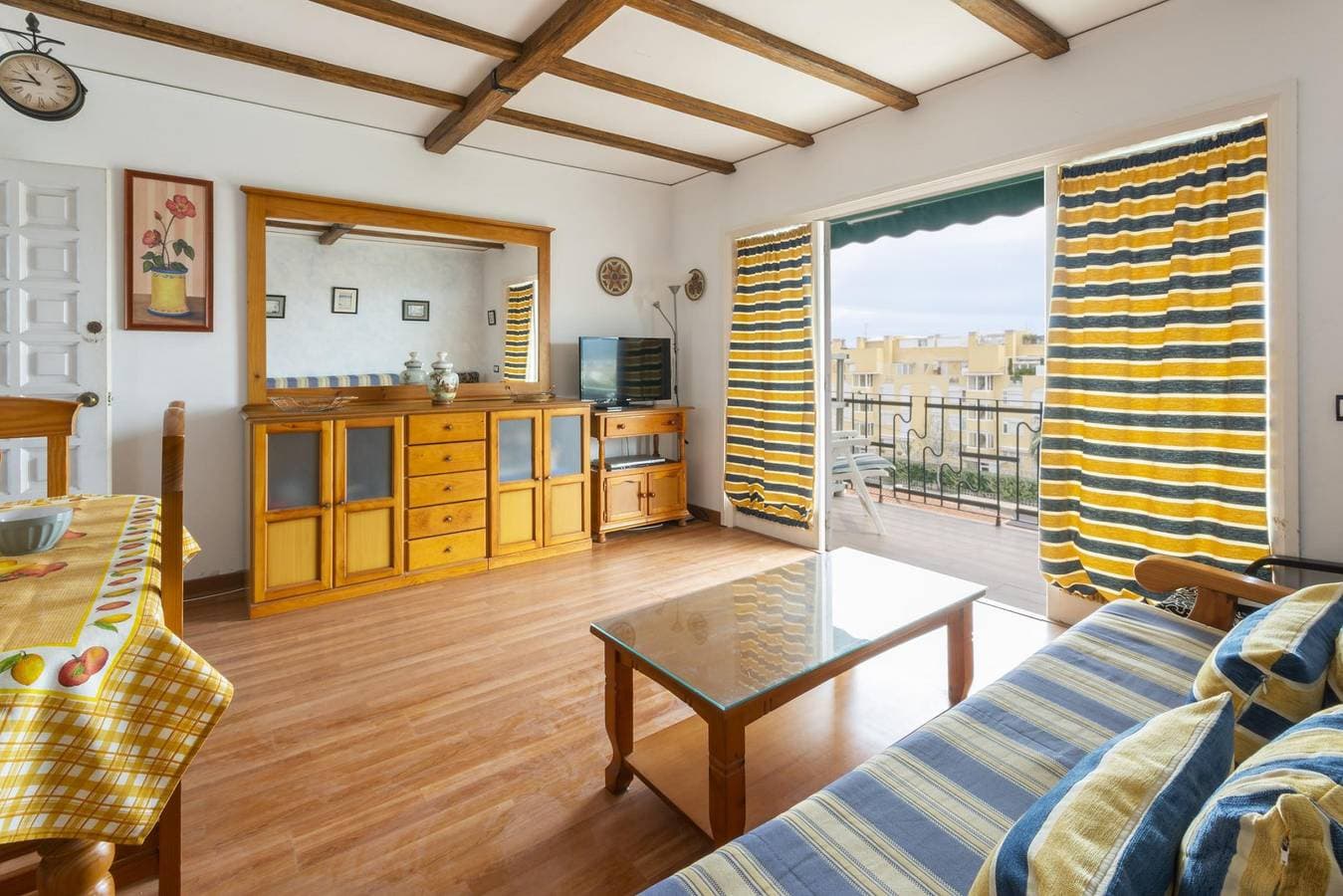 Foto 3 von 21: Les Gavines -  Charmante Wohnung mit Meerblick - Kostenloses W-Lan