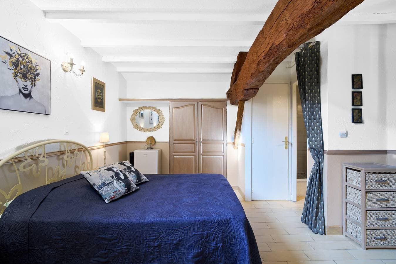 Foto 11 von 32: Périgord Elegant – Gästezimmer 'Le Pré Fleuri' mit Pool im Herzen des Ribéracois