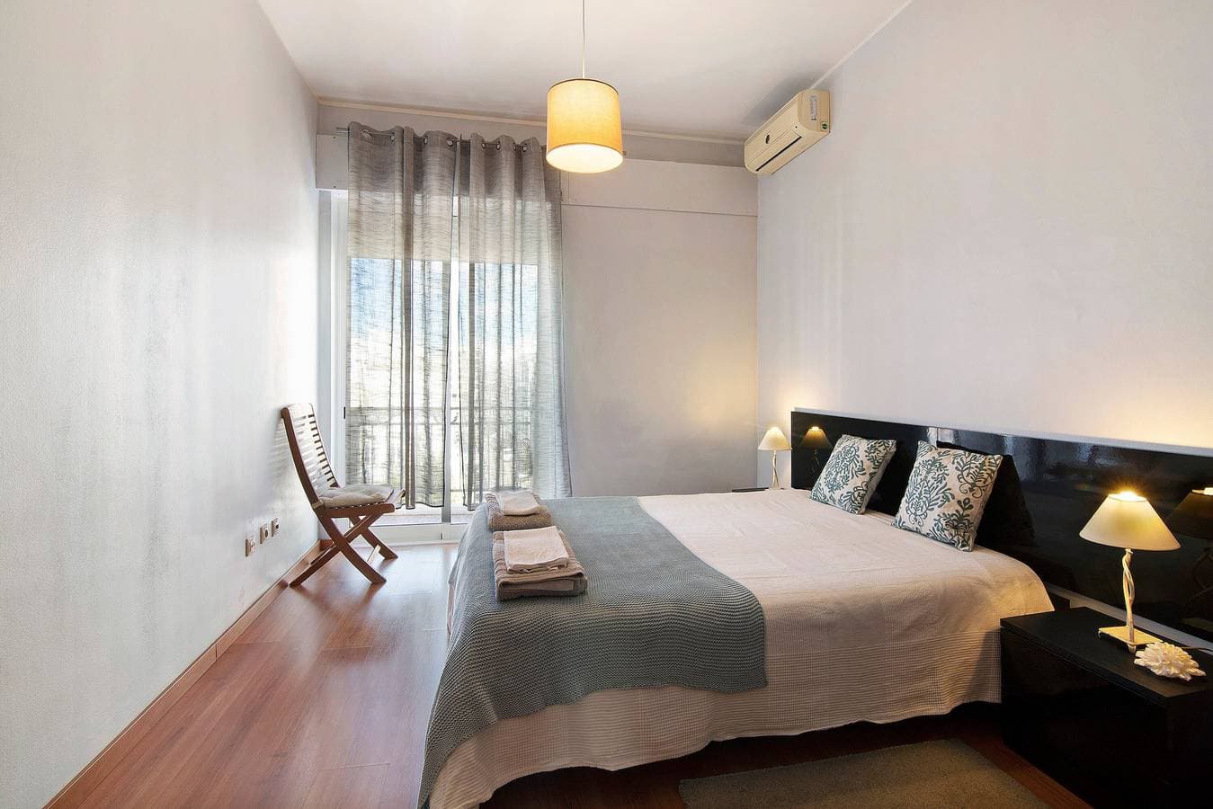 Foto 8 von 20: Blue Ocean Dachapartment mit privater Terrasse, Balkon und WLAN