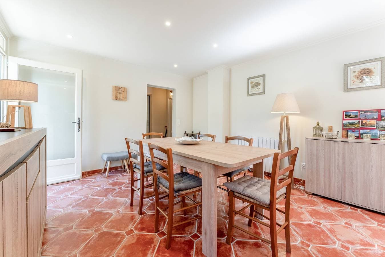 Foto 4 von 24: Apartment „Gîte Ventoux Blanc“ mit Bergblick, Pool und WLAN