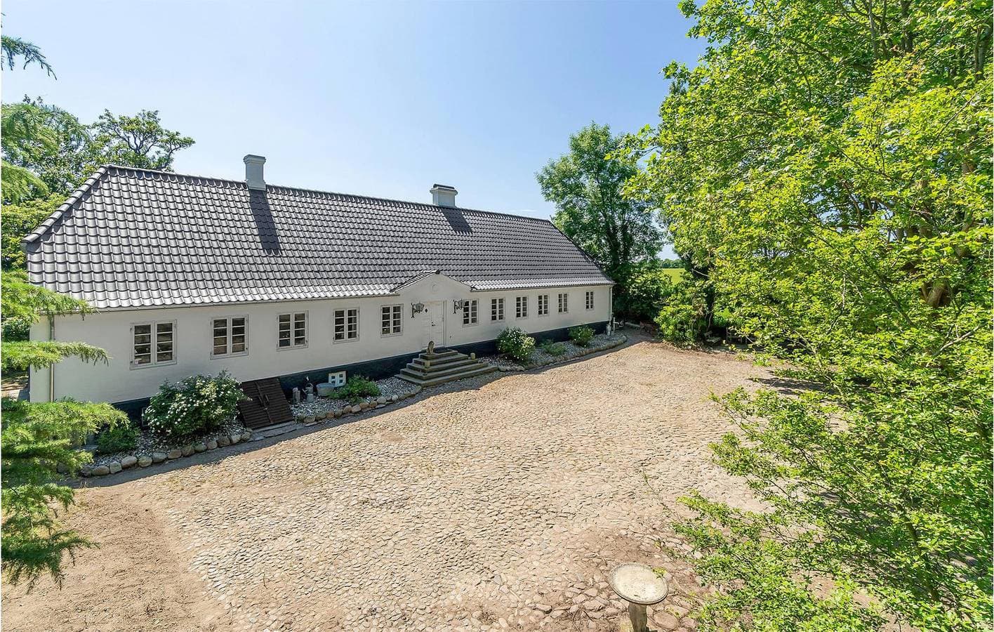 Foto 3 von 54: Ferienhaus für 10 Personen mit Whirlpool
