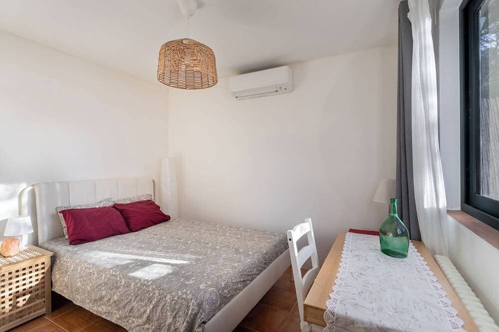 Foto 3 von 28: Tranquil Holiday Apartment in Collserola: Nature, Stunning Views, Modern Comfort