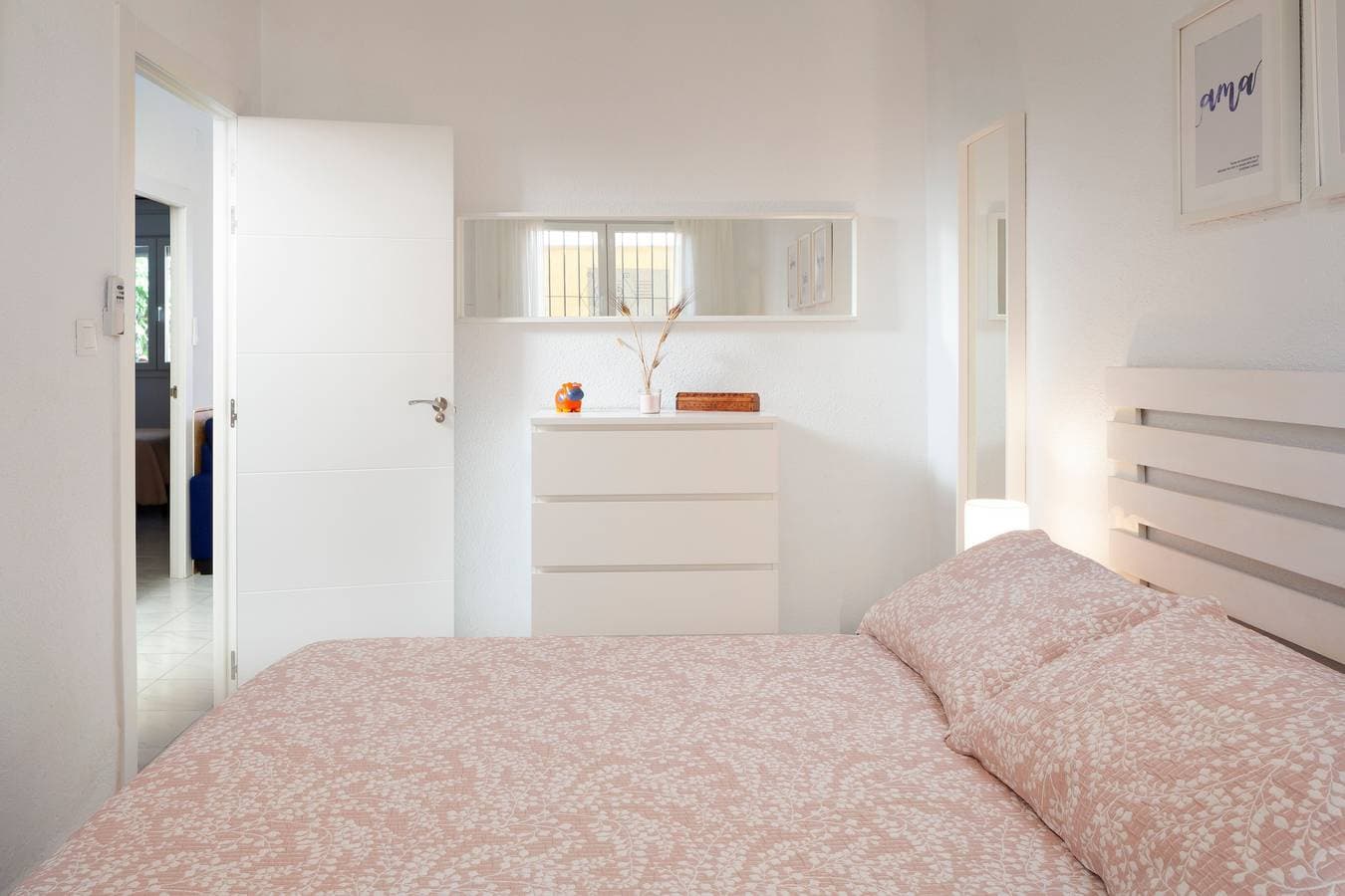 Foto 10 von 25: Ferienwohnung 'Casa Santo Front Beach' mit privater Terrasse und Wi-Fi