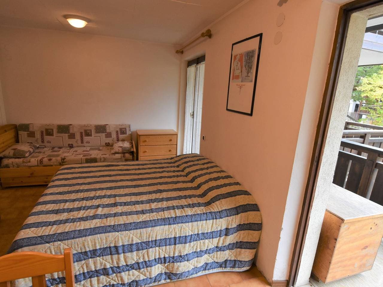Foto 4 von 30: Apt 8