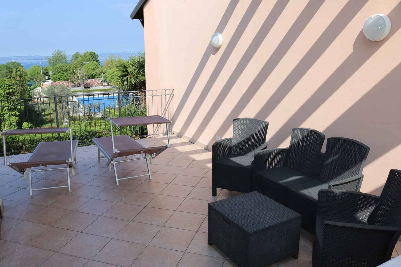 Foto 3 von 25: Ferienwohnung Wohnung mit Terrasse