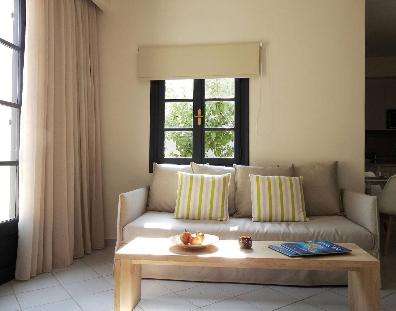 Foto 13 von 27: Villa für 4 Personen mit Balkon
