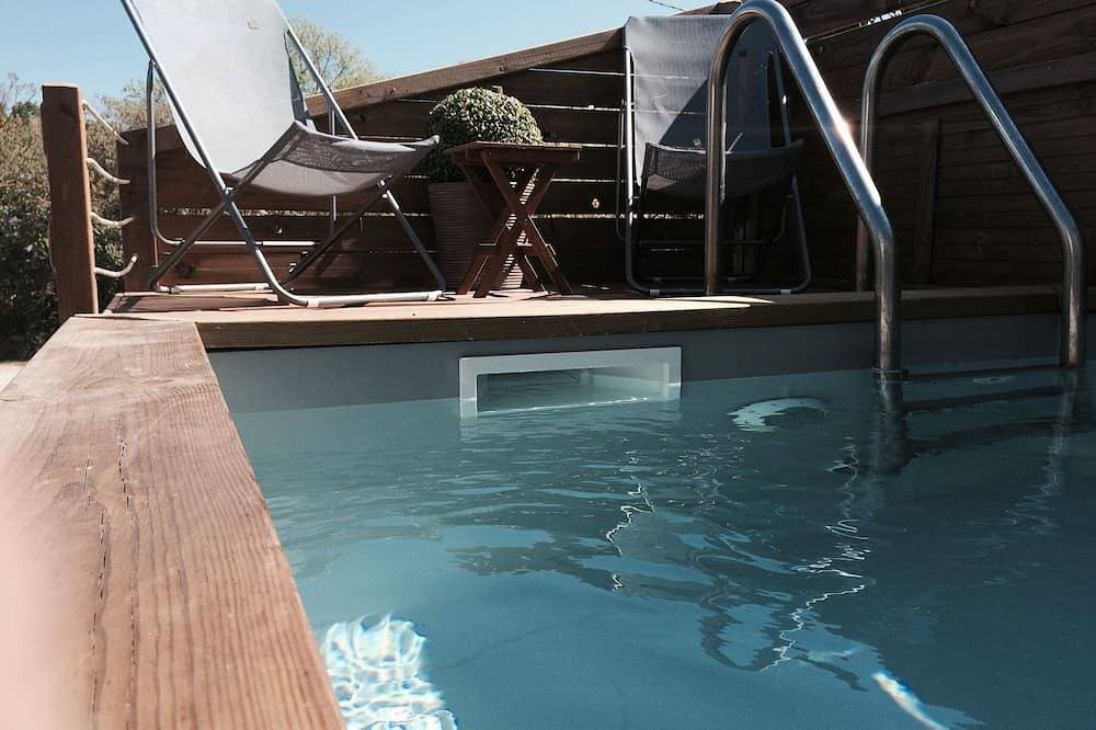 Schönes Dorfhaus mit Pool über den Boden, ruhig. 1