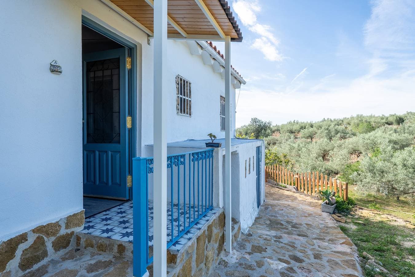 Foto 9 von 29: Finca 'Habitacion Doble Jardin' mit Bergblick, Gemeinschaftspool und Wi-Fi