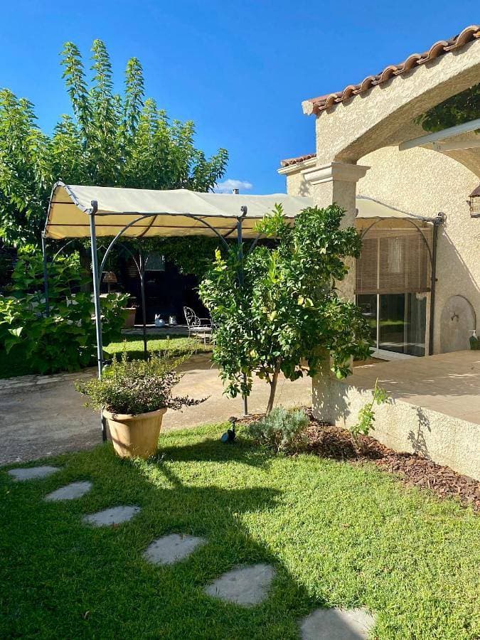 Foto 4 von 19: Double Room with Garden View