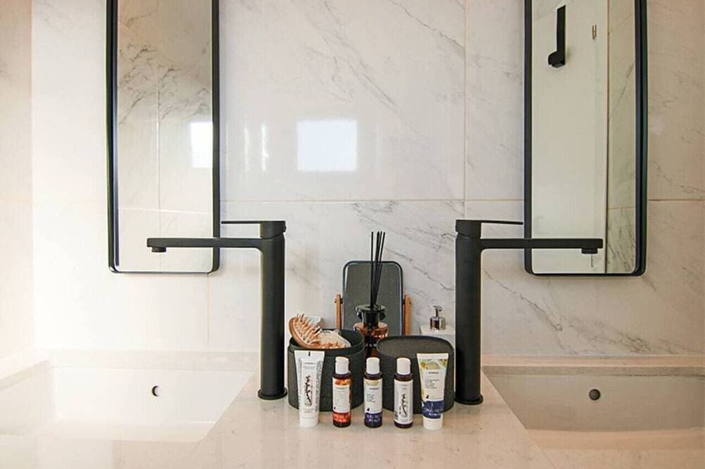Foto 8 von 30: Phaedrus Living: Seaside Luxury Flat Athina 109