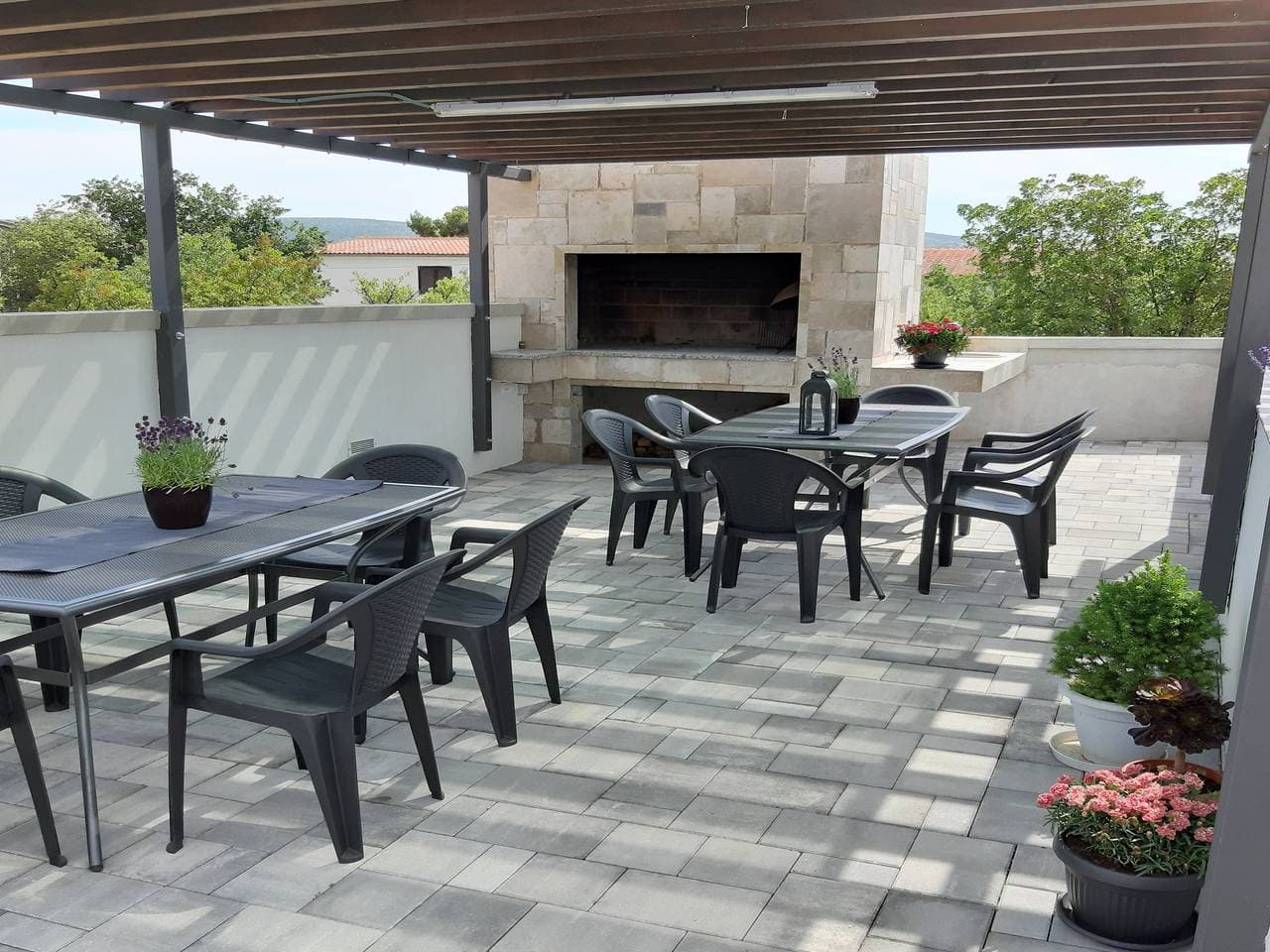 Foto 5 von 24: Ferienwohnung für 4 Personen mit Terrasse
