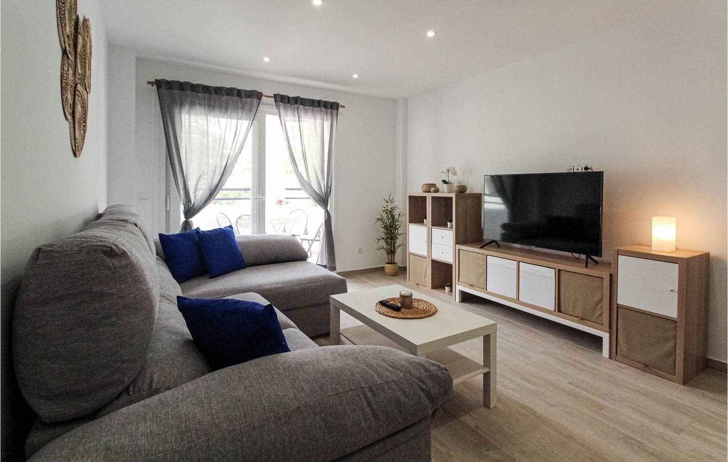 Foto 3 von 19: Apartment am Strand mit Wi-Fi, Klimaanlage und Pool.