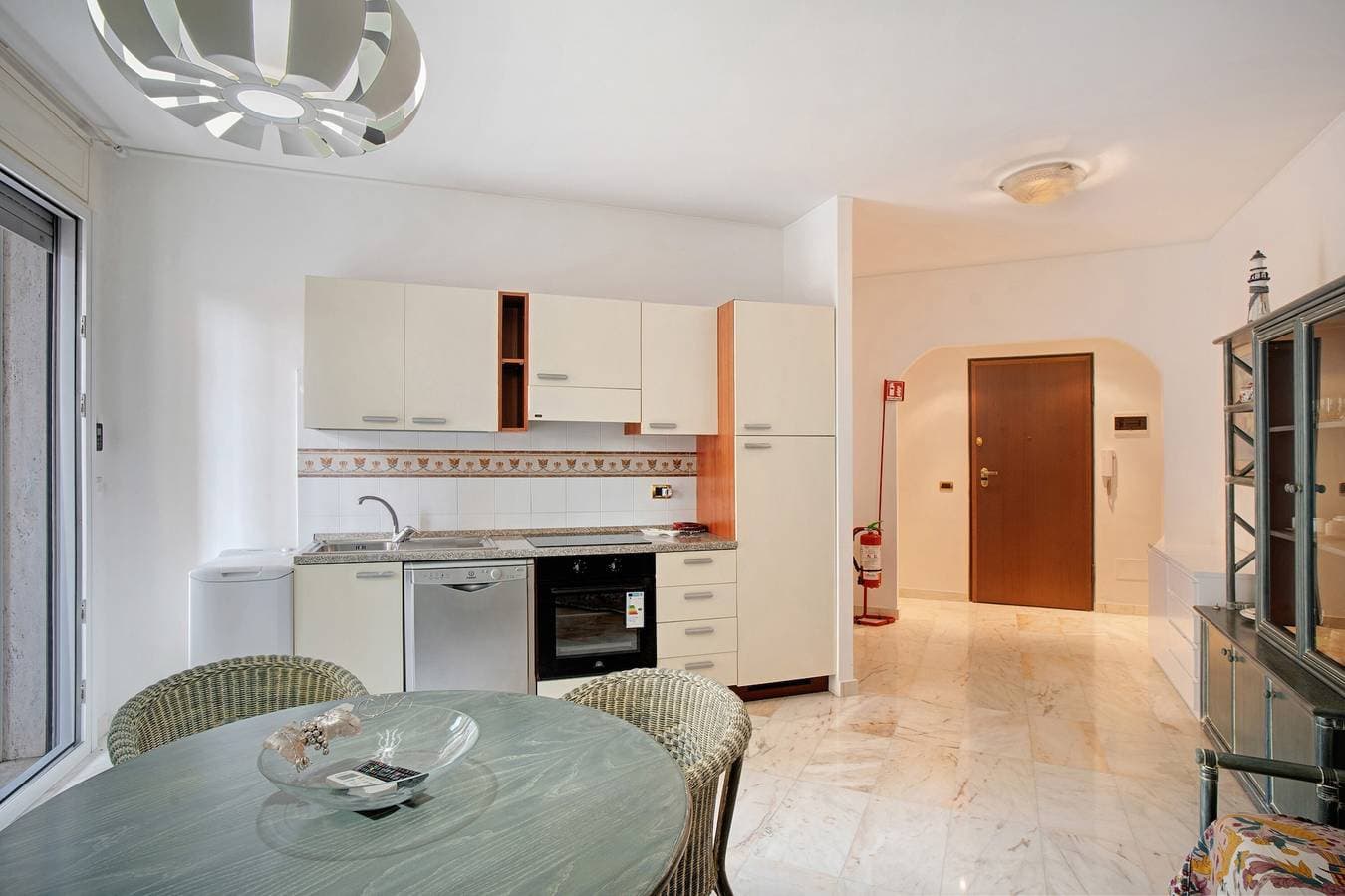 Foto 9 von 20: Ferienwohnung 'Riviera' mit Balkon, Wi-Fi und Klimaanlage