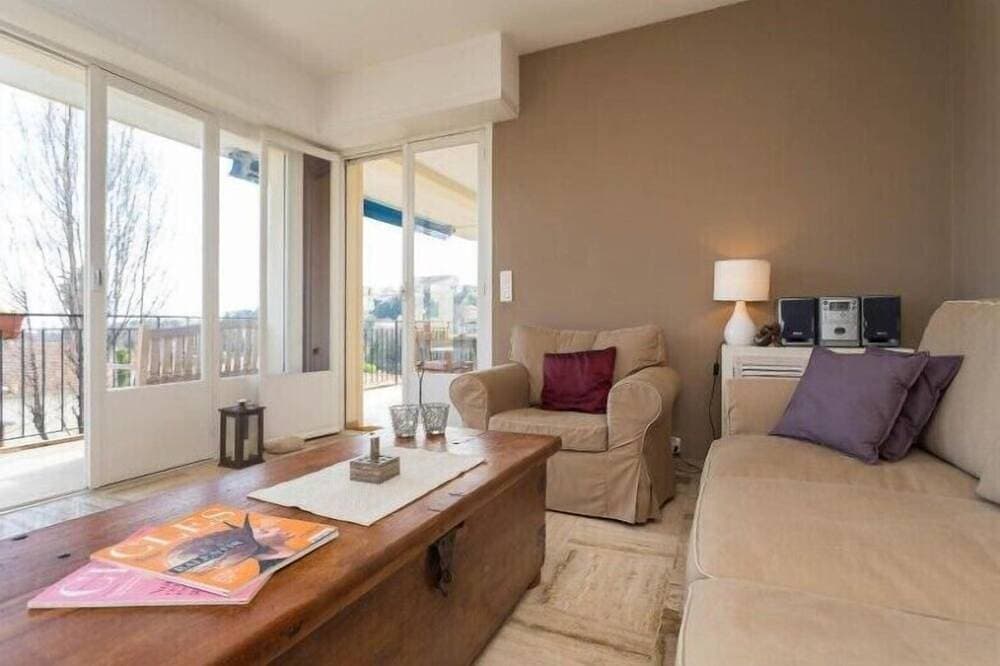 Foto 10 von 28: 3-Zimmer-Wohnung von 80 m2, nicht zu übersehen, in einer kleinen, ruhigen Residenz.