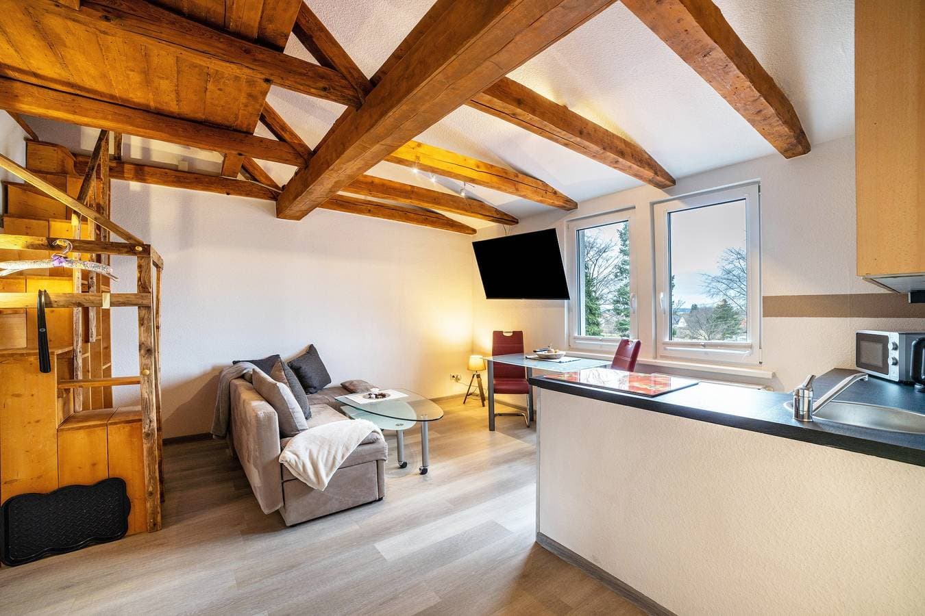 Foto 8 von 16: Ferienwohnung 'Im Harzer Vogelnest Meisennest' mit Bergblick und Wlan