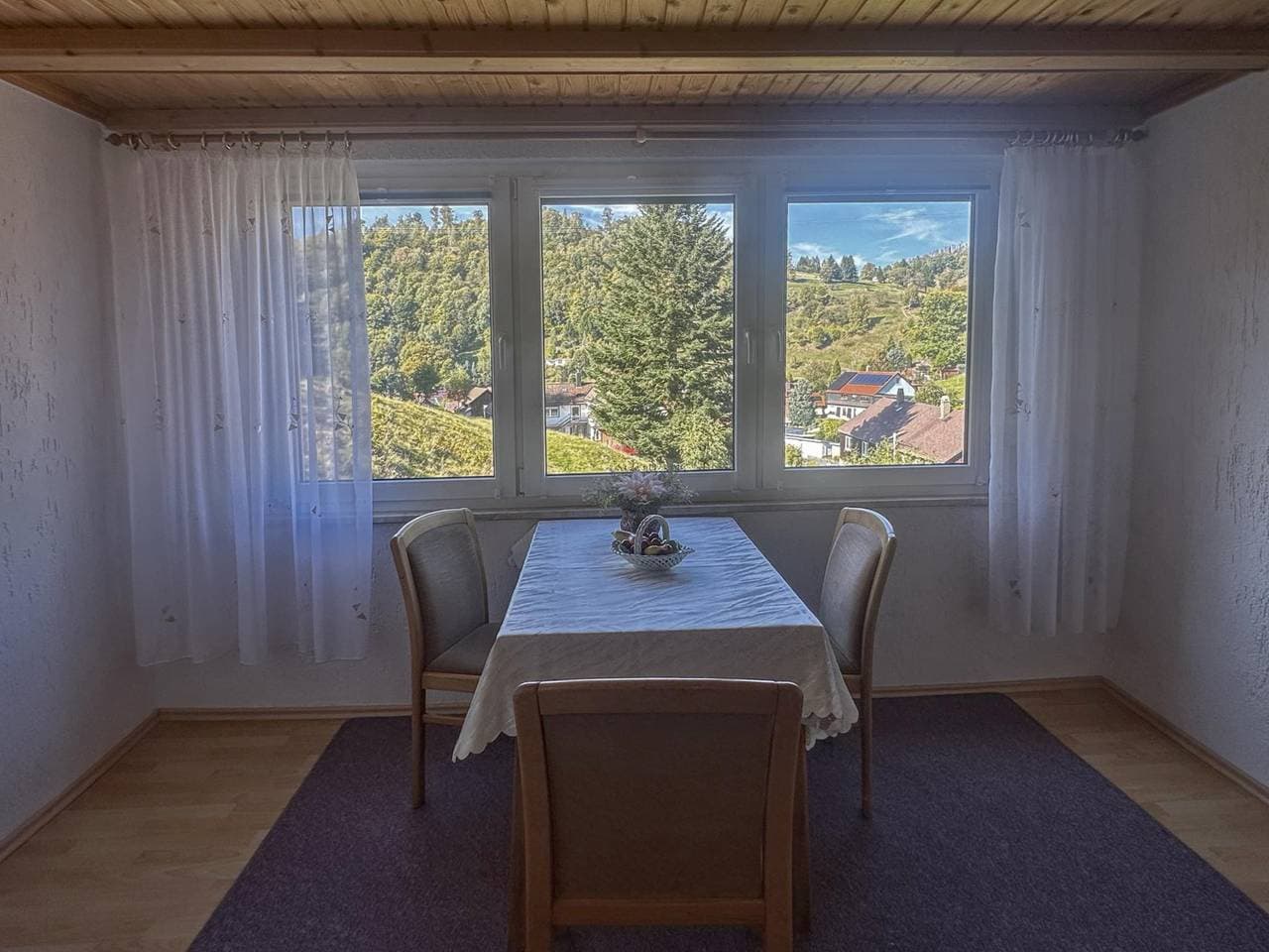 Foto 6 von 18: Ferienhaus im Thüringer Wald mit großem Garten