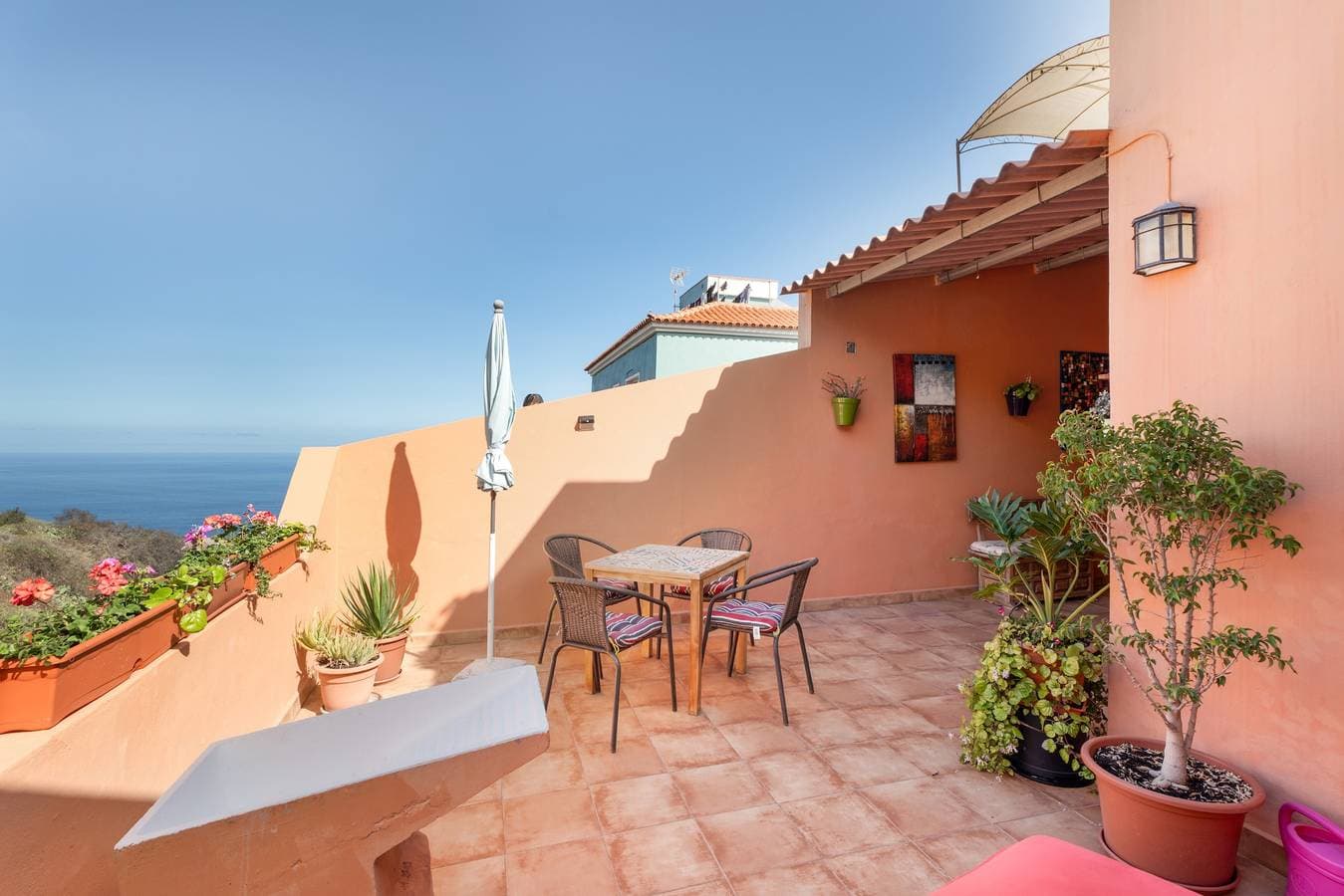 Foto 3 von 30: Ferienwohnung 'Casa Con Vista' mit Meerblick, privater Terrasse und WLAN
