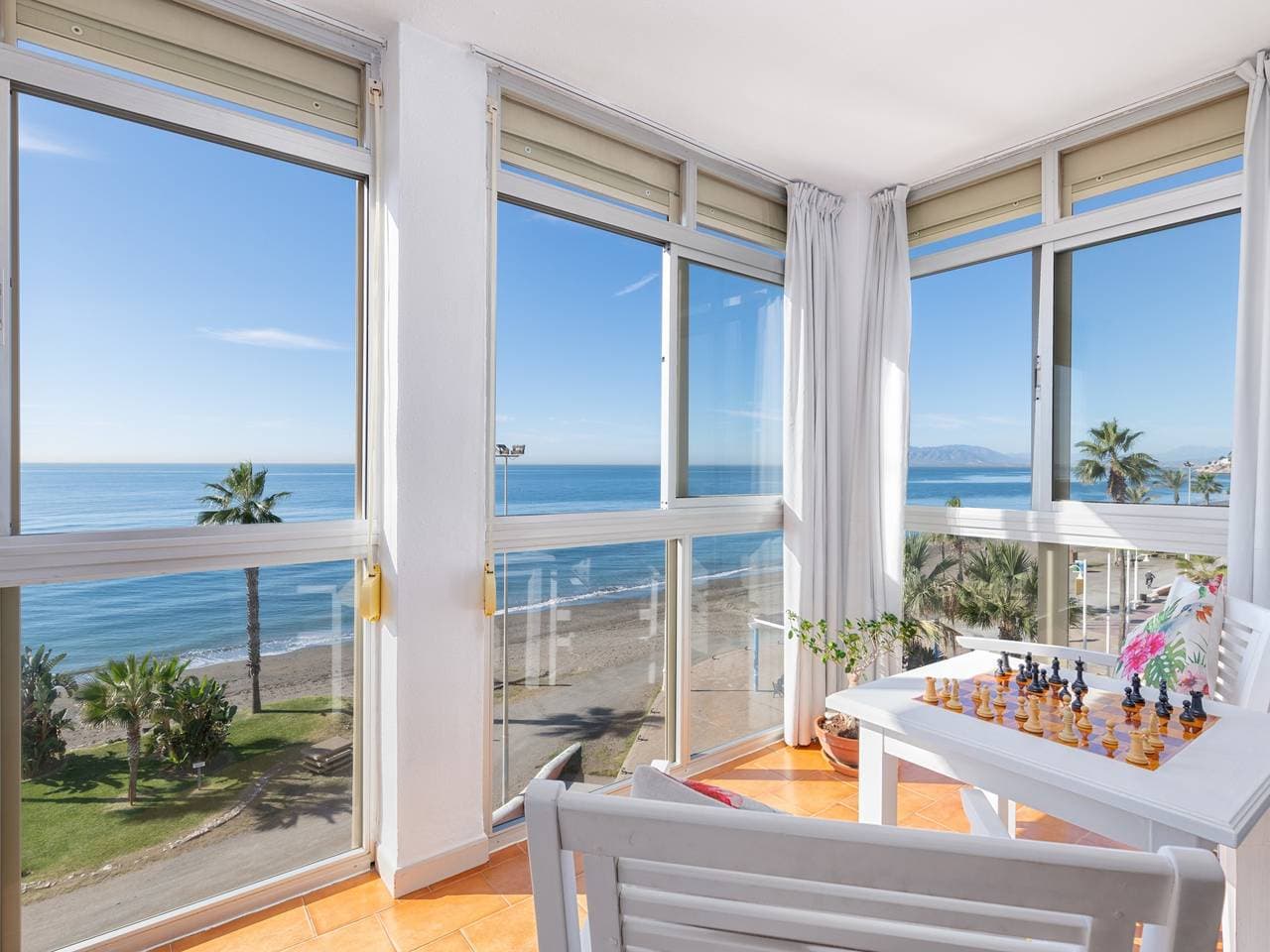 Incredible Sea View Flat and Relax area Wifi 1
