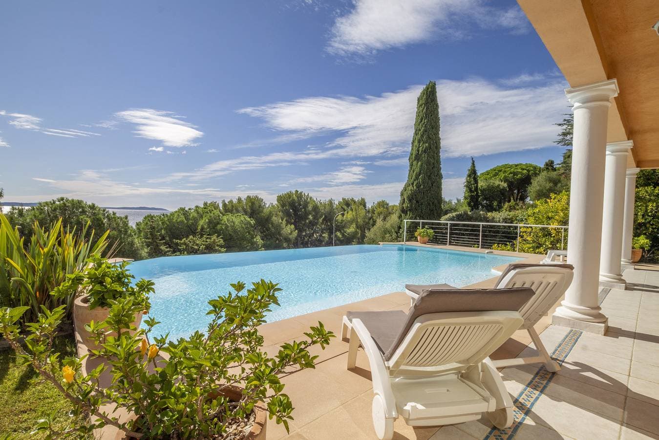 Foto 4 von 40: Villa Lili Rose (12p) with pool in Le Lavandou